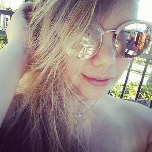 Meet your Posher, Bárbara